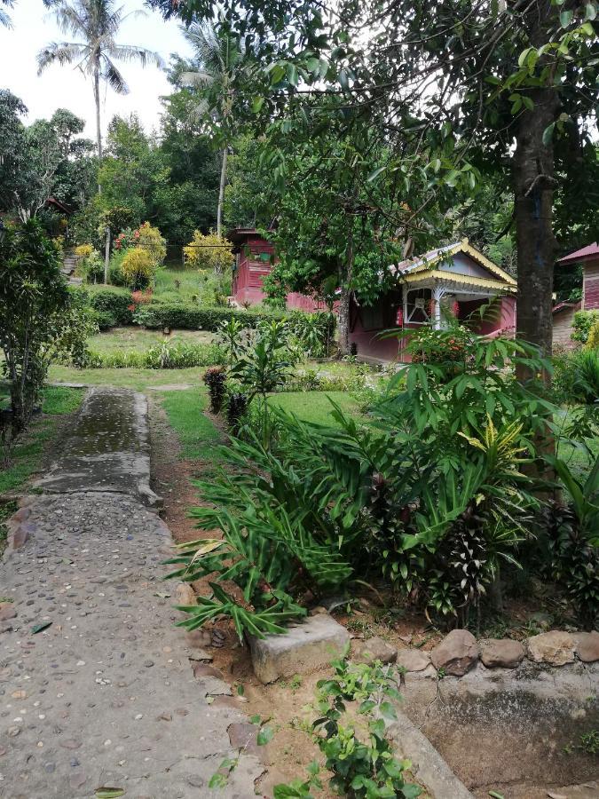 Durian Chalet Kuala Tahan Zewnętrze zdjęcie